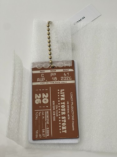 Nwt coach tabby chains - nwt,